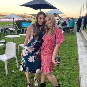 Meet your Posher, Jade